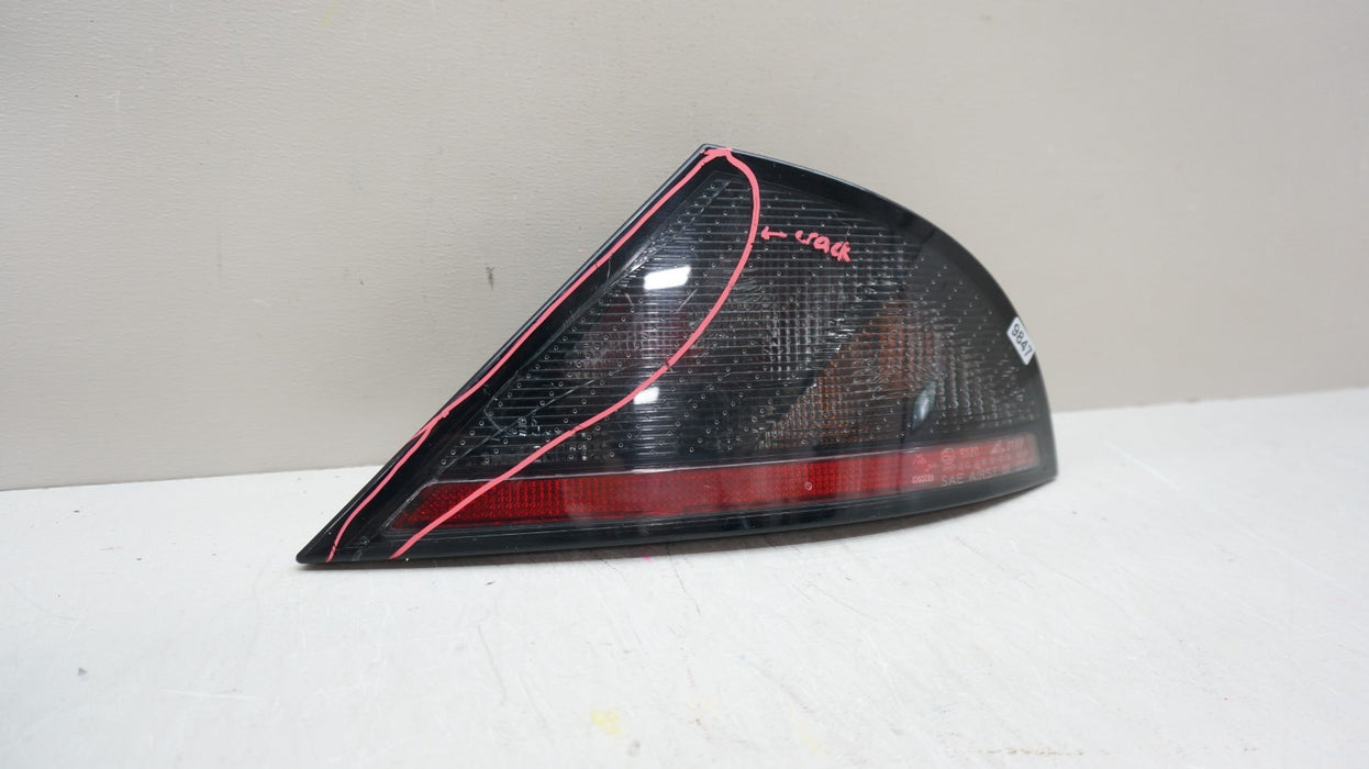 2008-2014 FERRARI CALIFORNIA REAR RIGHT LOWER BUMPER TAIL LIGHT OEM *DAMAGED*