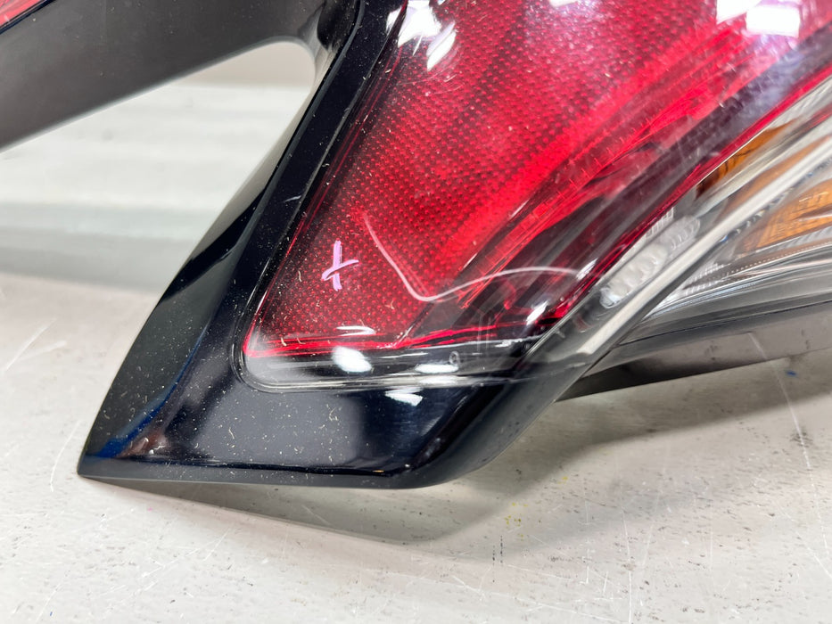 2021-2023 TOYOTA SIENNA LH LEFT DRIVER OUTER TAIL LIGHT LAMP OEM