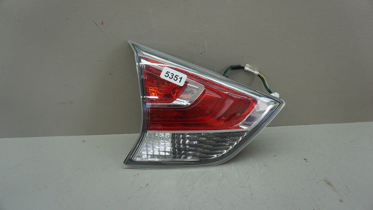 2014-2016 NISSAN ROGUE REAR LEFT DRIVER SIDE INNER TAIL LIGHT BRAKE LAMP OEM