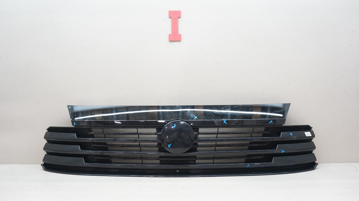 2025 NISSAN KICKS FRONT BUMPER RADIATOR GRILLE OEM 623107LG0A