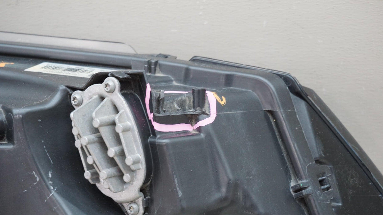 2017-2020 RANGE ROVER DISCOVERY FRONT LEFT DRIVERS SIDE HEADLIGHT LED OEM