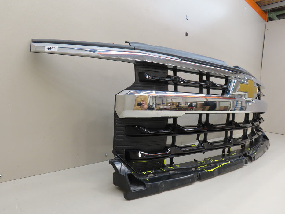 ..2022-2024 CHEVROLET SILVERADO 1500 FRONT RADIATOR GRILL GRILLE OEM