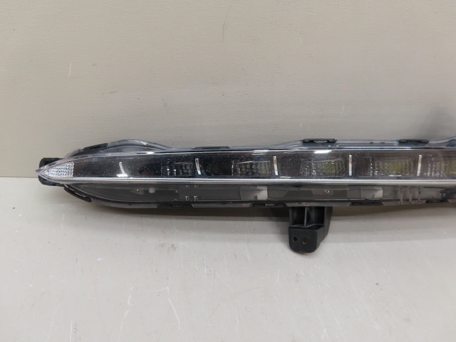 2015-2017 HYUNDAI SONATA FRONT LEFT DRIVER SIDE RUNNING LIGHT LED OEM 92207-C10