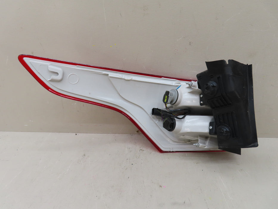 2013 2014 2015 2016 FORD ESCAPE REAR RIGHT PASSENGER SIDE TAIL LIGHT LAMP OEM