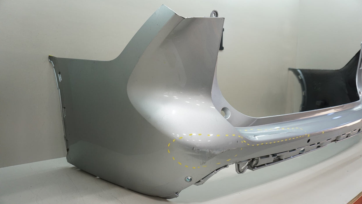 2020-2023 TOYOTA HIGHLANDER REAR BUMPER COVER 52159-0E170 OEM 20 21 22 23