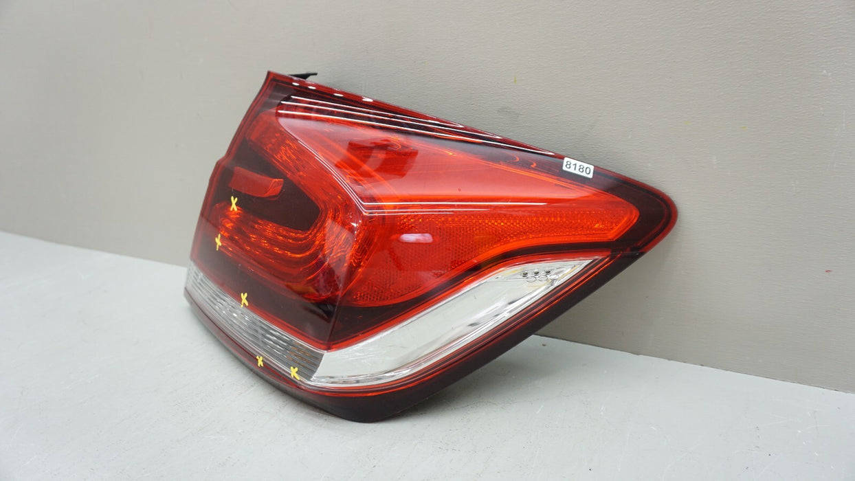 2013-2015 HONDA CIVIC SEDAN REAR RIGHT PASSENGER SIDE TAIL LIGHT OEM 13 14 15