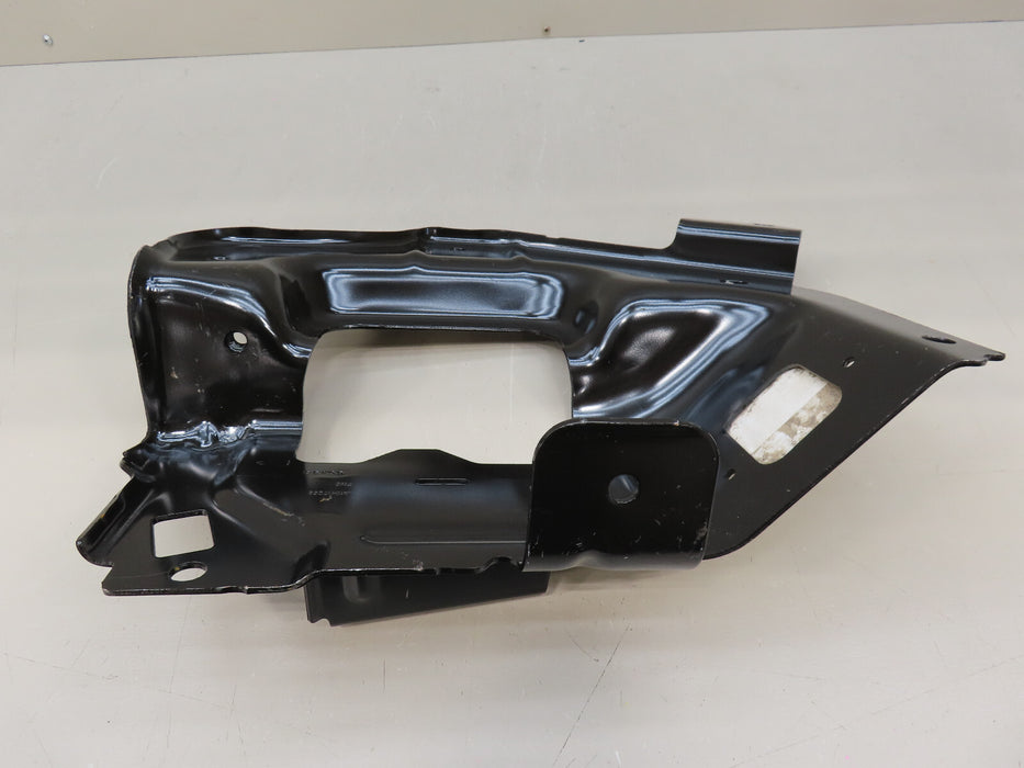 2014 2015 CHEVROLET SILVERADO 1500 FRONT LEFT BUMPER INNER BRACKET OEM 22944861