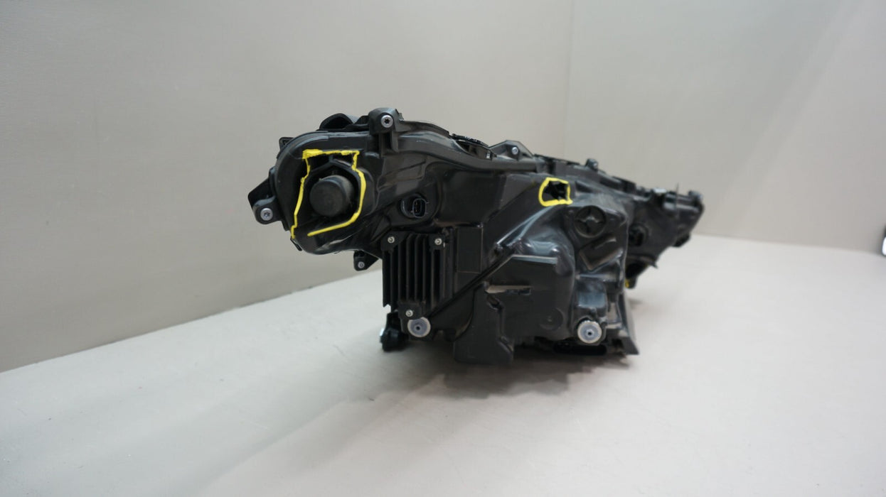 2020-2023 TOYOTA HIGHLANDER FRONT LEFT DRIVER SIDE LED HEADLIGHT OEM