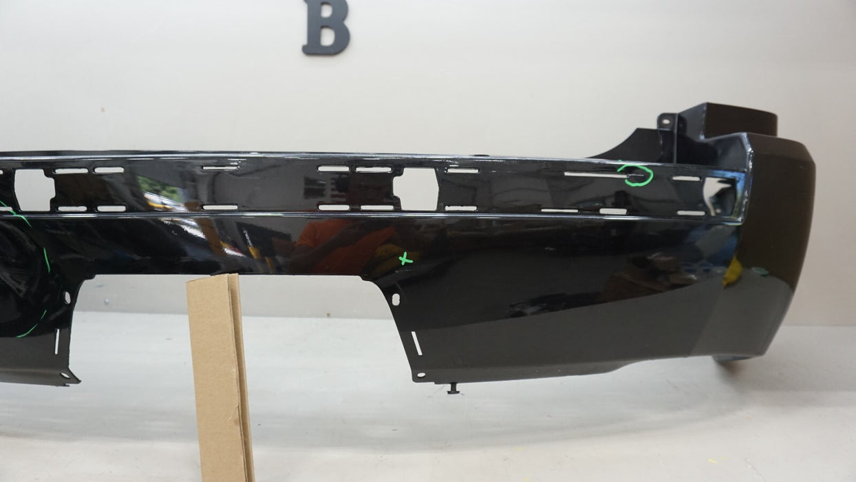 2005-2010 JEEP GRAND CHEROKEE REAR BUMPER COVER OEM