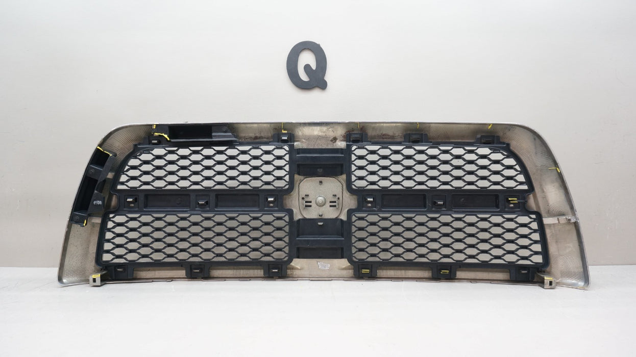 2013-2018 DODGE RAM 2500 3500 FRONT BUMPER RADIATOR GRILLE OEM