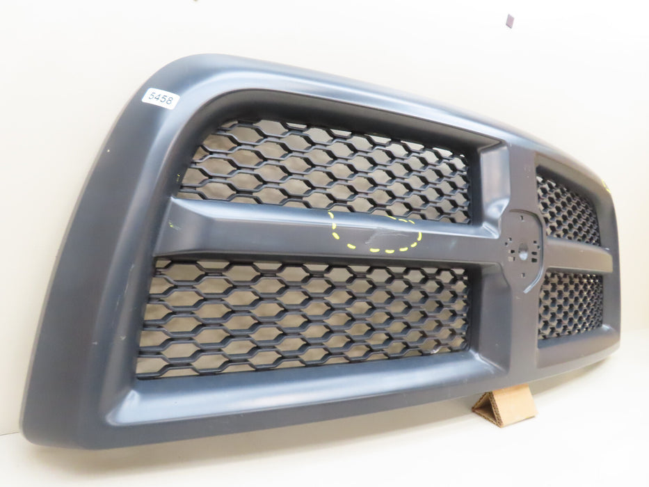 2013-2018 DODGE RAM 2500 3500 FRONT RADIATOR GRILLE GRILL OEM 13DJAC0020AA