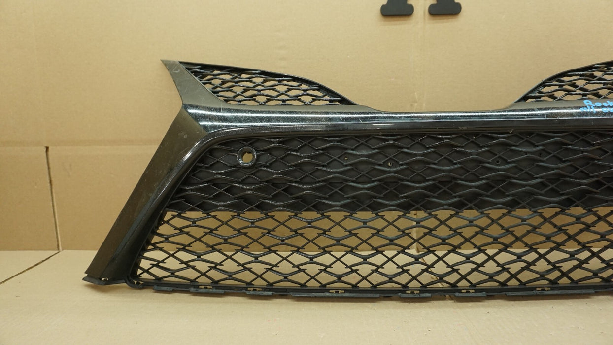 2018-2020 TOYOTA CAMRY SE XSE FRONT LOWER BUMPER GRILLE GRILL OEM 53113-06130/40