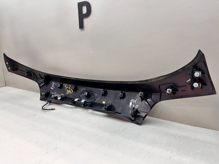 2015-2019 SUBARU OUTBACK REAR TAILGATE FINISH PANEL OEM C120100280