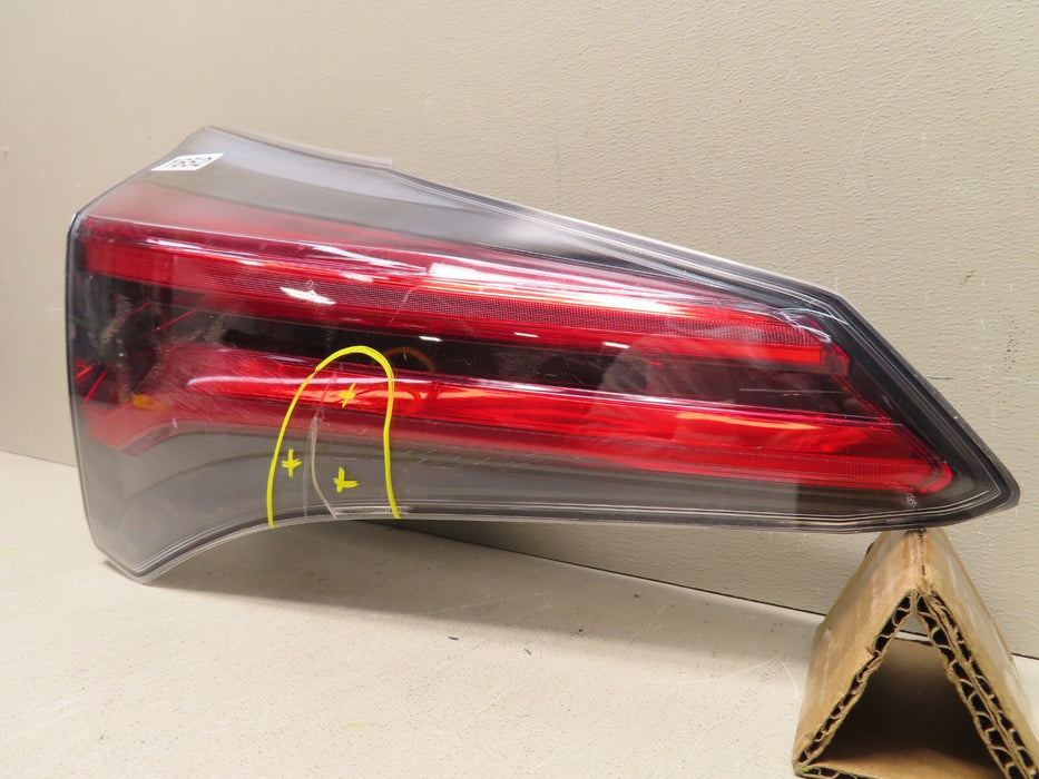 2016 2017 2018 TOYOTA RAV4 LEFT LH INNER GATE MOUNTED TAIL LIGHT OEM