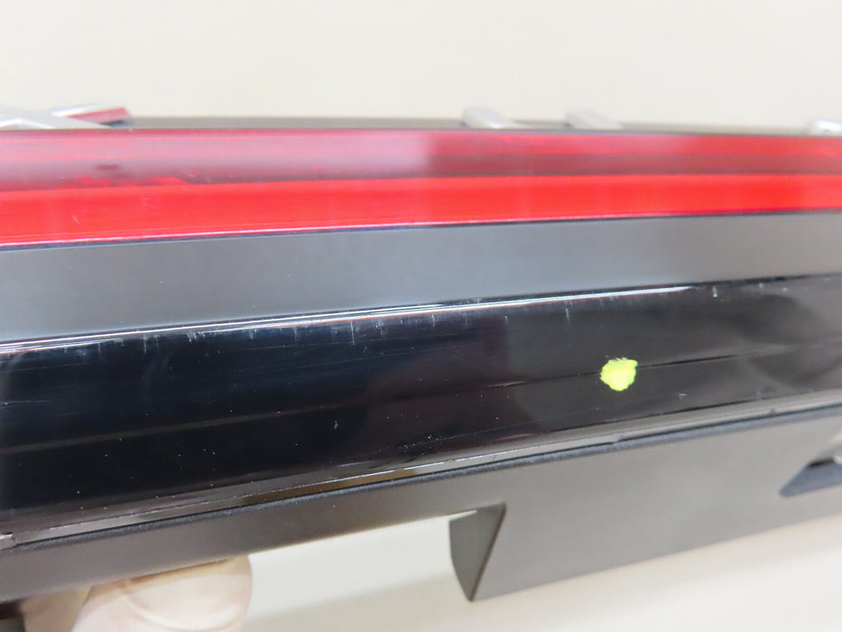 2023 2024 LEXUS RX350 REAR CENTER LIFT GATE TAIL LIGHT OEM