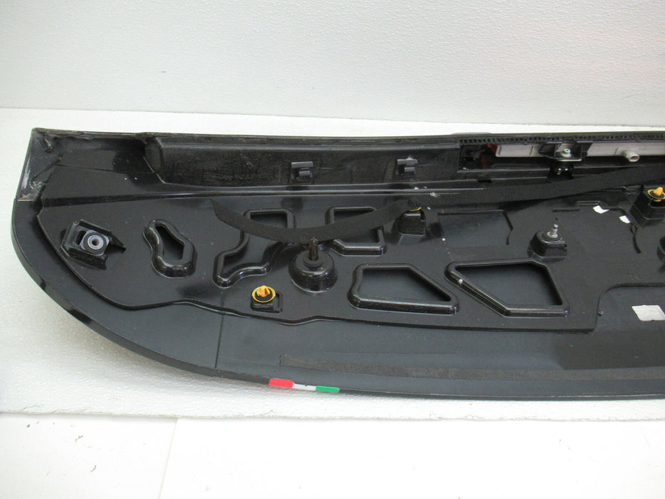 MASERATI LEVANTE GRANSPORT REAR SPOILER WING OEM 670040267