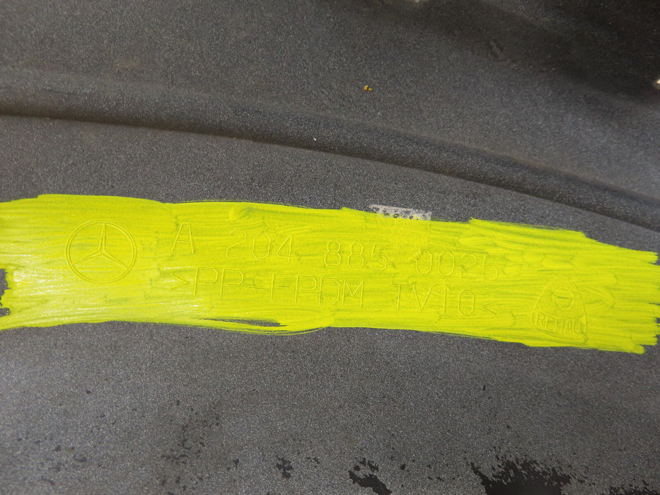 2008-2011 MERCEDES W204 C300 C350 FRONT BUMPER COVER OEM A 204 885 0025