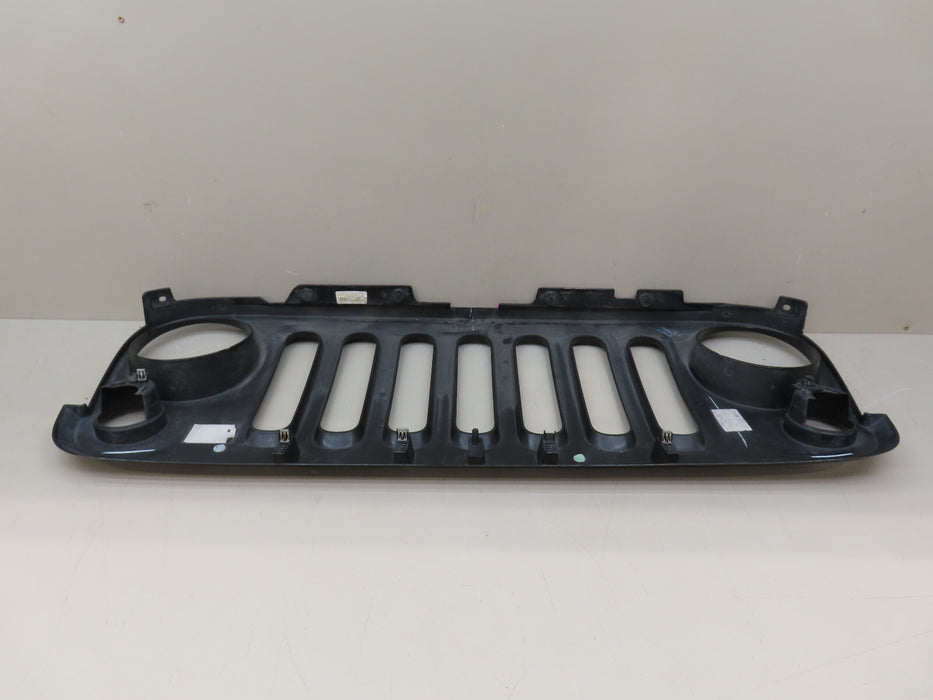 2007-2018 JEEP WRANGLER JK FRONT RADIATOR GRILL GRILLE OEM 1BM91TRM