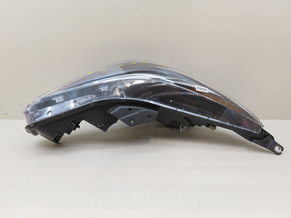 2021-2022 HYUNDAI ELANTRA RIGHT PASSENGERS HEADLIGHT OEM
