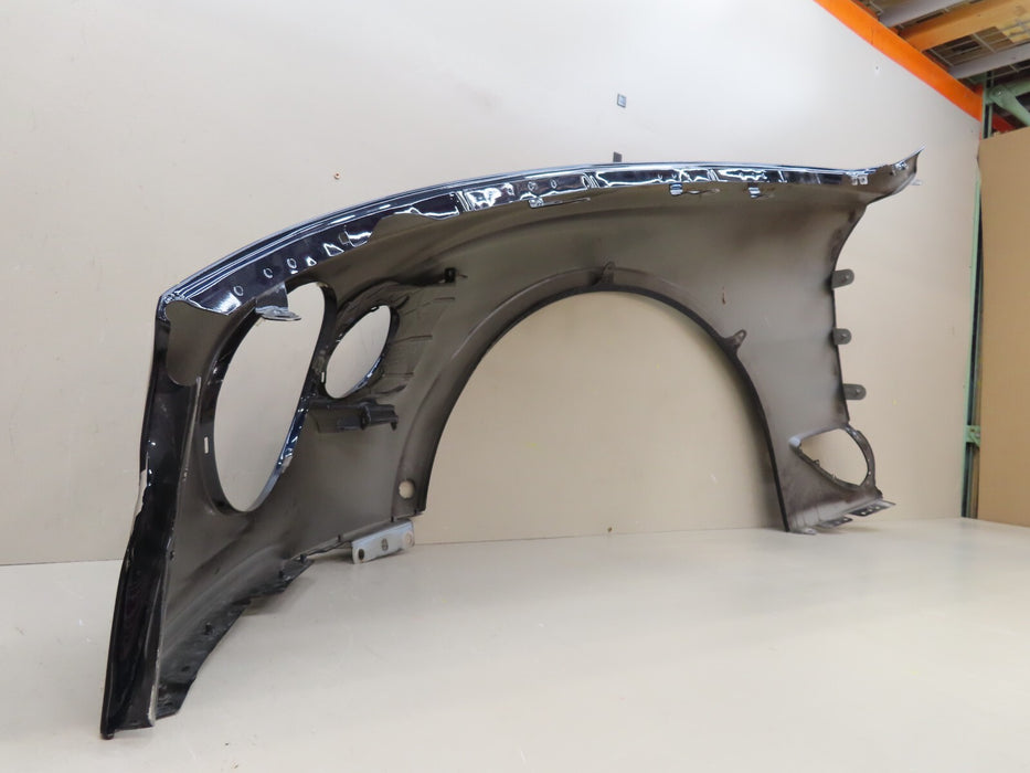2020-2021 BENTLEY CONTINENTAL GT FRONT RIGHT RH SIDE FENDER OEM 3SD821102K