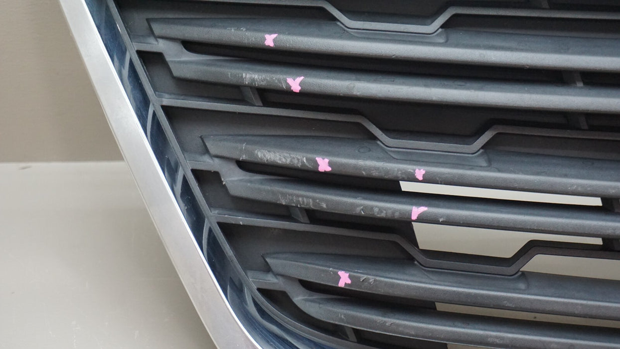2013-2017 CHEVROLET TRAVERSE FRONT UPPER MAIN GRILLE 20983965 OEM