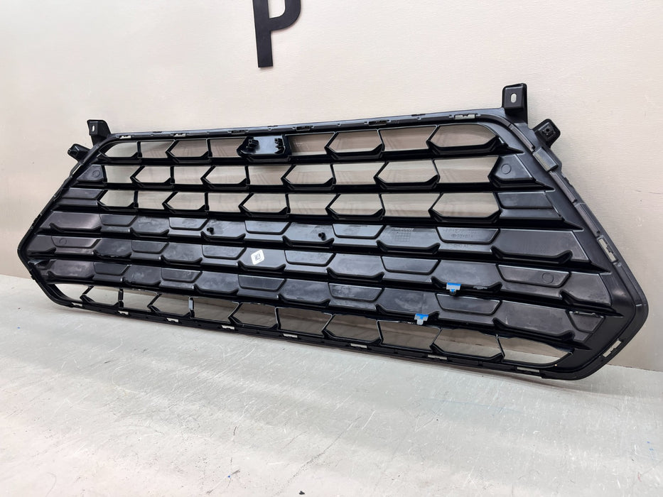 2024-2026 TOYOTA HIGHLANDER FRONT LOWER RADIATOR GRILLE OEM 53112-0E330