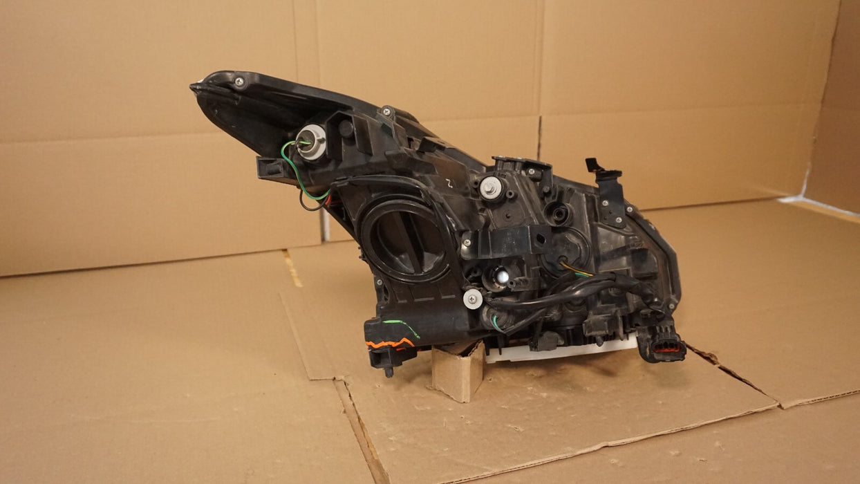 2011-2015 INFINITI Q60 G37 LEFT DRIVER SIDE HEADLIGHT XENON LIGHT LAMP OEM
