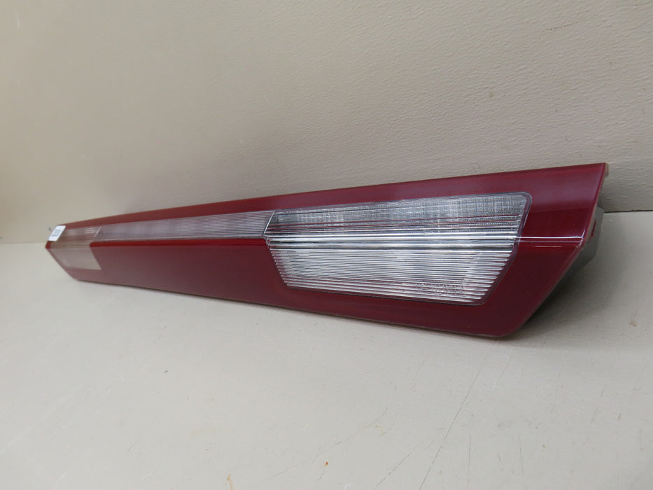 2019-2023 CHEVROLET SILVERADO 3RD BRAKE LIGHT W/O CAMERA OEM 84419006