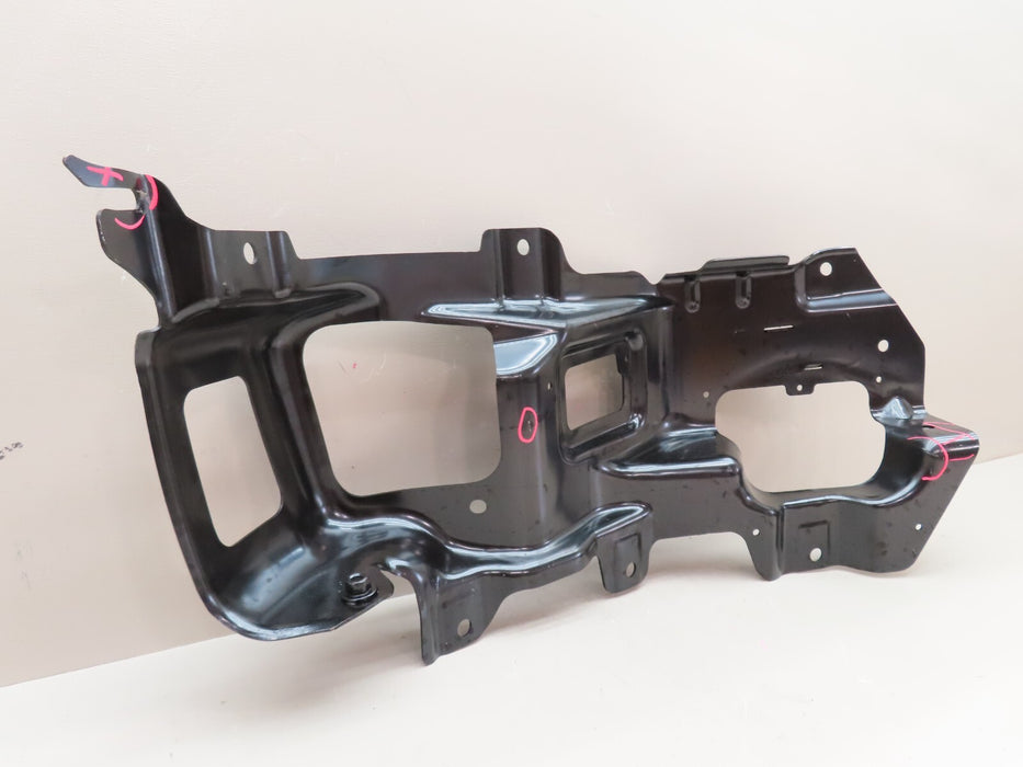 2014-2015 GMC SIERRA 1500 FRONT LEFT BUMPER MOUNT BRACKET AFTERMARKET GM1062109