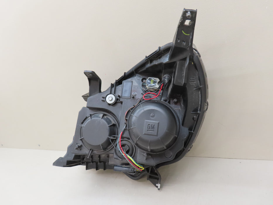2016 2017 CHEVROLET EQUINOX FRONT RIGHT PASSENGER HEADLIGHT HALOGEN OEM
