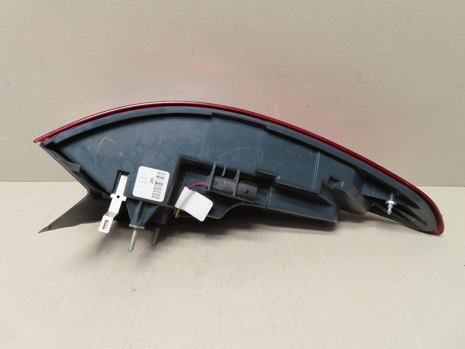 2017- 2020 FORD FUSION REAR RIGHT PASSENGER OUTER SIDE TAIL LIGHT LED OEM