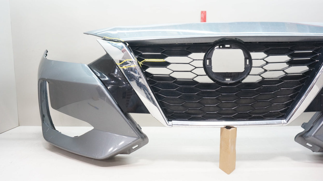 2020-2022 NISSAN SENTRA FRONT BUMPER COVER PANEL WITH GRILLE OEM 620226LB0H