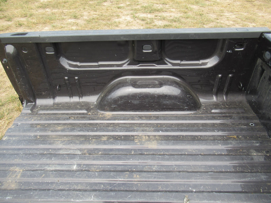 2014-2018 CHEVROLET SILVERADO 1500 Z71 5'9" REAR SHORT BED OEM