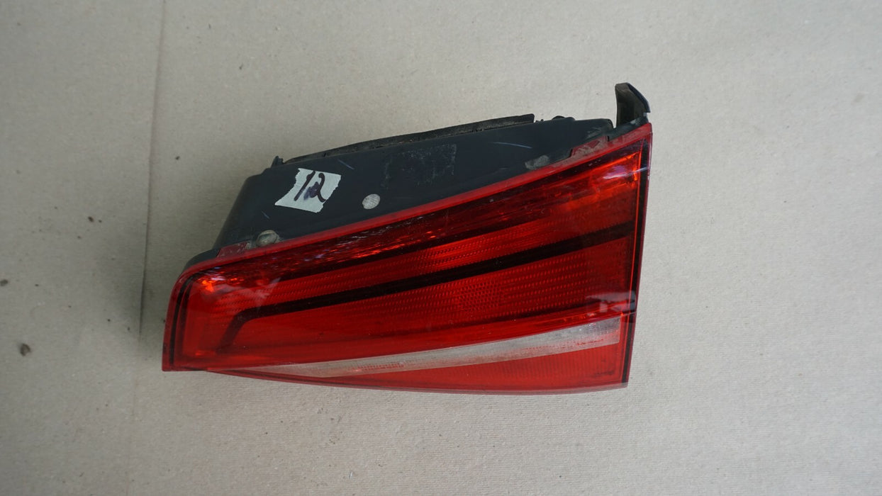 2015-2016 VOLKSWAGEN PASSAT RIGHT PASSENGER SIDE TRUNK INNER TAIL LIGHT OEM