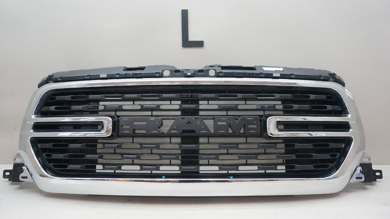 2019-2023 DODGE RAM 1500 FRONT BUMPER RADIATOR GRILLE OEM 68366528AH