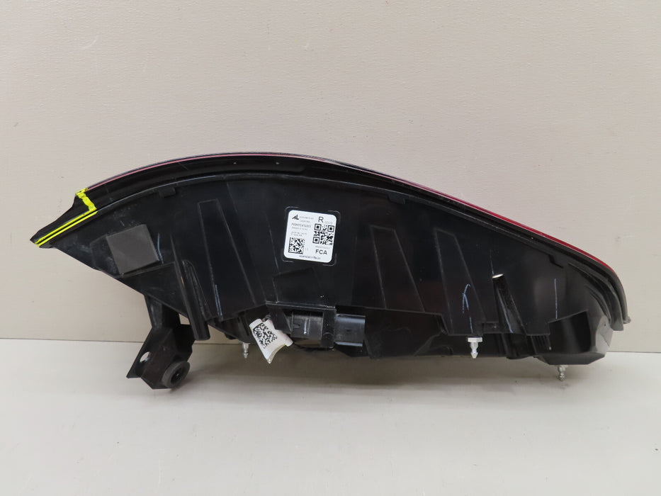 2021-2024 JEEP GRAND CHERROKE REAR RIGHT PASSENGER TAIL LIGHT OEM