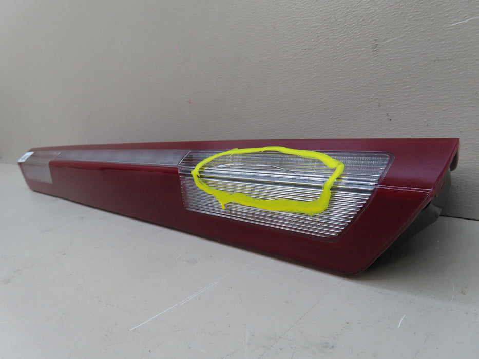 2019-2023 CHEVROLET GMC SILVERADO/SIERRA 3RD BRAKE TAIL LIGHT OEM 84419006