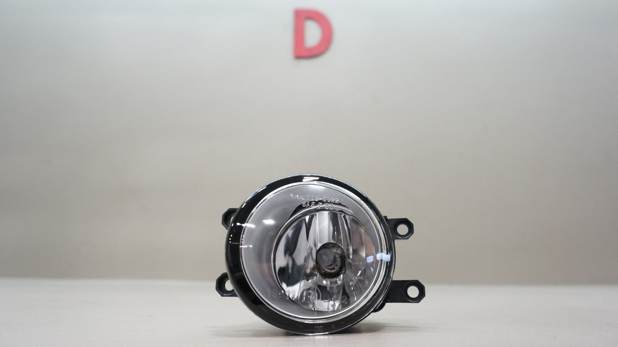 TOYOTA / LEXUS FRONT LEFT DRIVERS SIDE FOG LIGHT 812200D042 CAPA AFTERMARKET