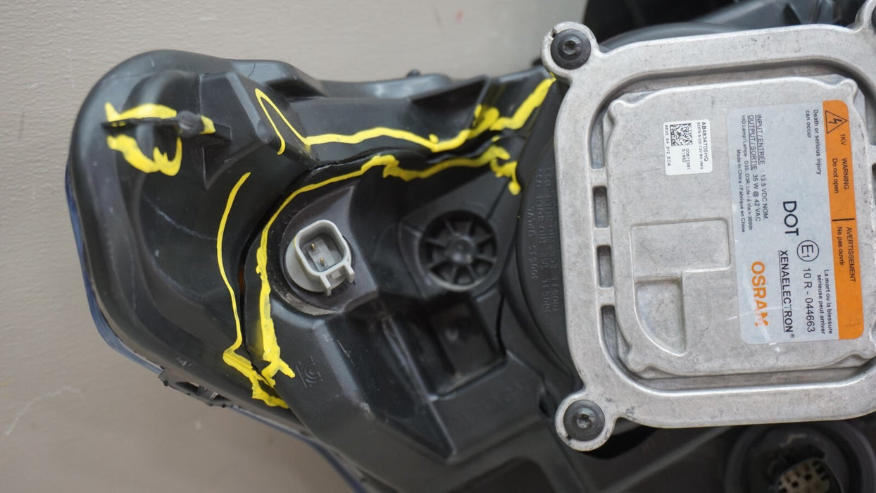 2018-2021 CHEVROLET TRAVERSE FRONT LH LEFT DRIVER SIDE XENON HEADLIGHT OEM