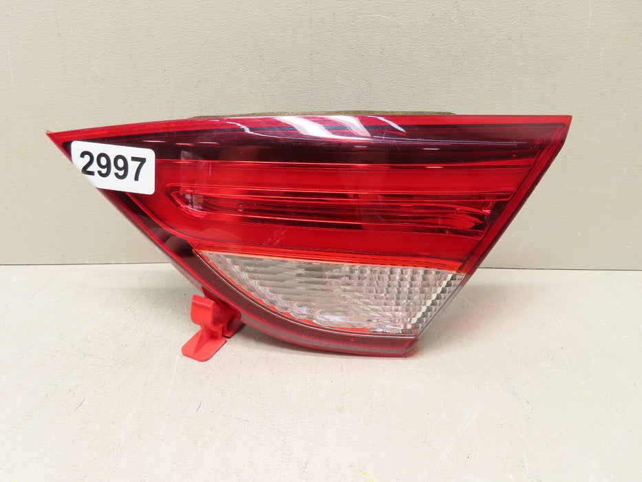 2015 2016 2017 CHRYSLER 200 REAR RIGHT PASSENGER INNER TAIL LIGHT OEM