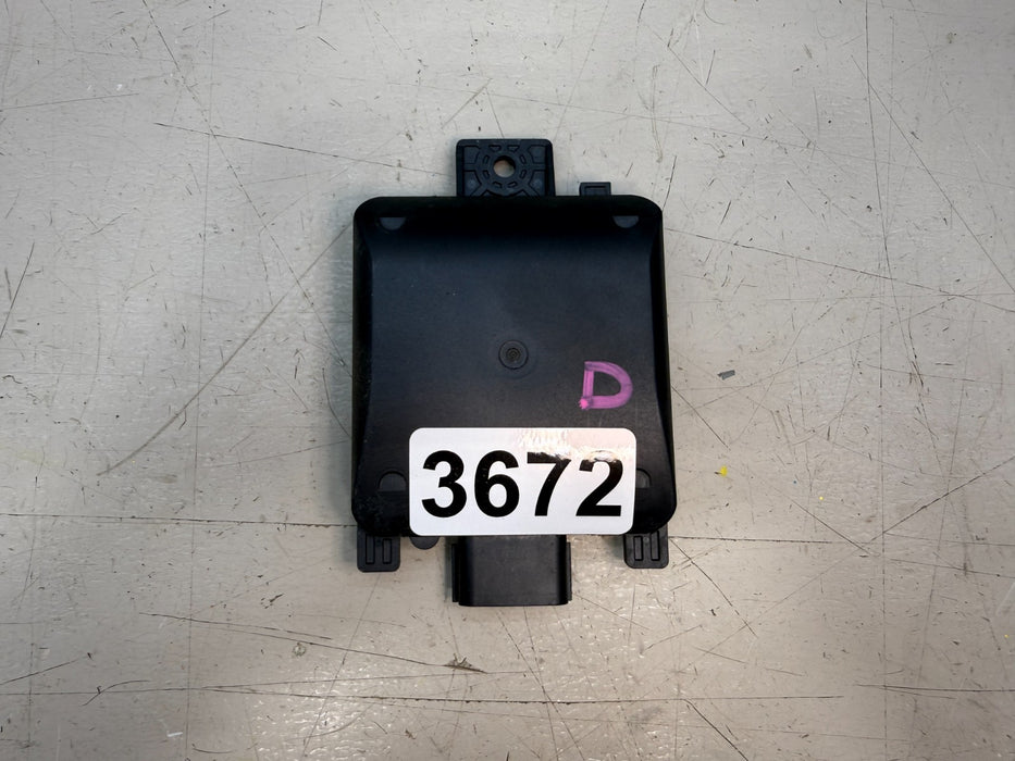 GM REAR LEFT LH BLIND SPOT RADAR SENSOR MODULE 42752032 OEM