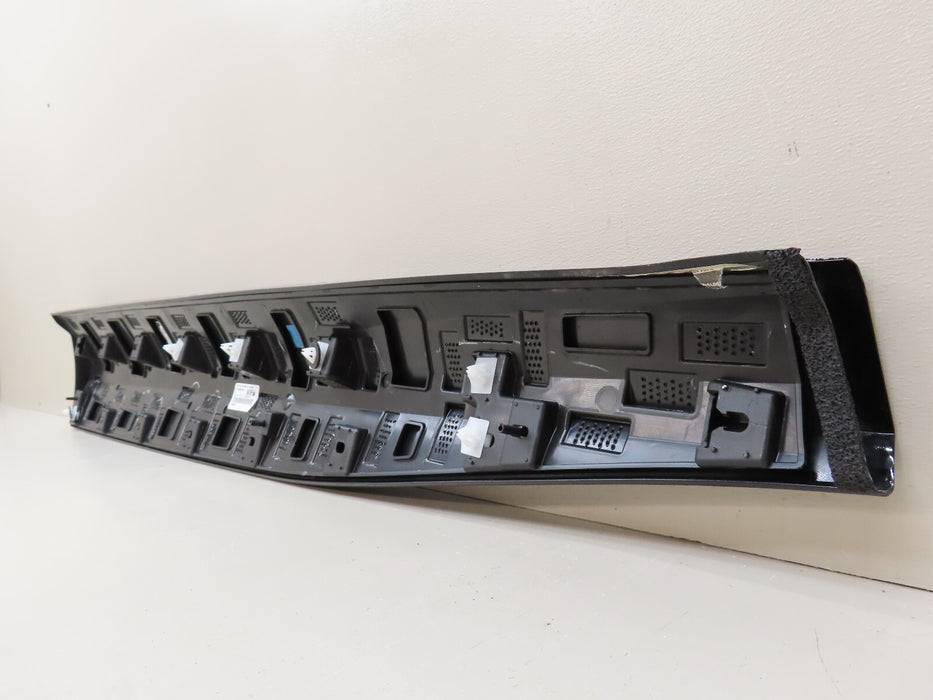 2021-2024 FORD MUSTANG MACH-E FRONT RIGHT PASSENGER SIDE DOOR CLADDING OEM