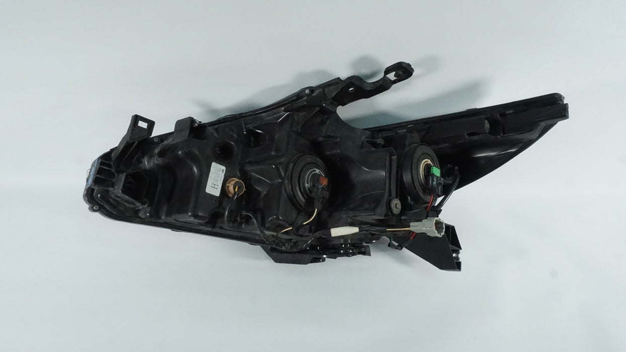 2016-2018 NISSAN ALTIMA FRONT RIGHT PASSENGER HEADLIGHT HALOGEN HEADLAMP OEM