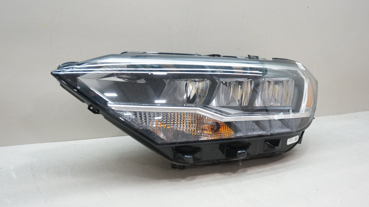 2019-2024 VOLKSWAGEN JETTA FRONT LEFT DRIVERS SIDE HEADLIGHT LED OEM