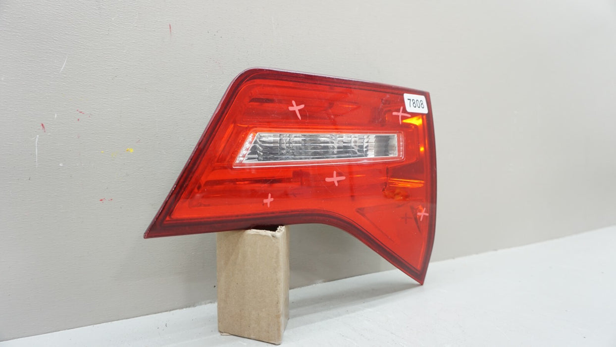 2007-2009 ACURA MDX REAR RH RIGHT PASSENGER SIDE INNER TAIL LIGHT OEM