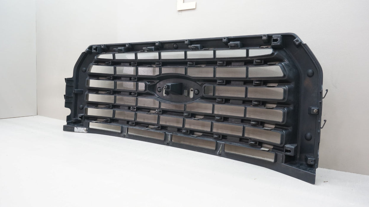 2015-2017 FORD F150 F-150 FRONT BUMPER RADIATOR GRILLE OEM FL34-8200