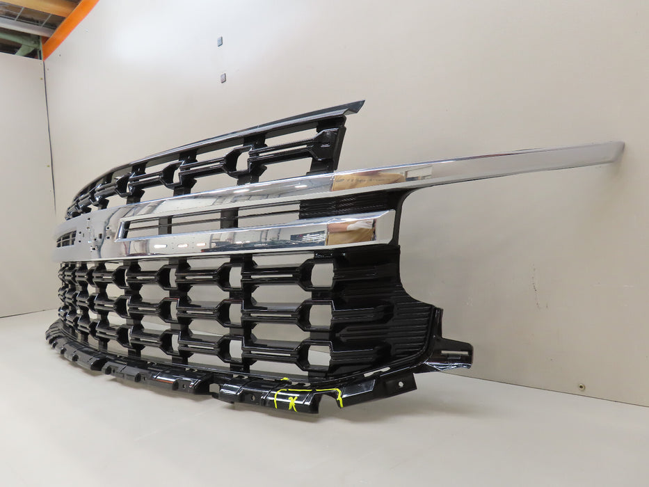 2021 2022 2023 CHEVROLET TAHOE/SUBURBAN FRONT RADIATOR GRILLE GRILL OEM