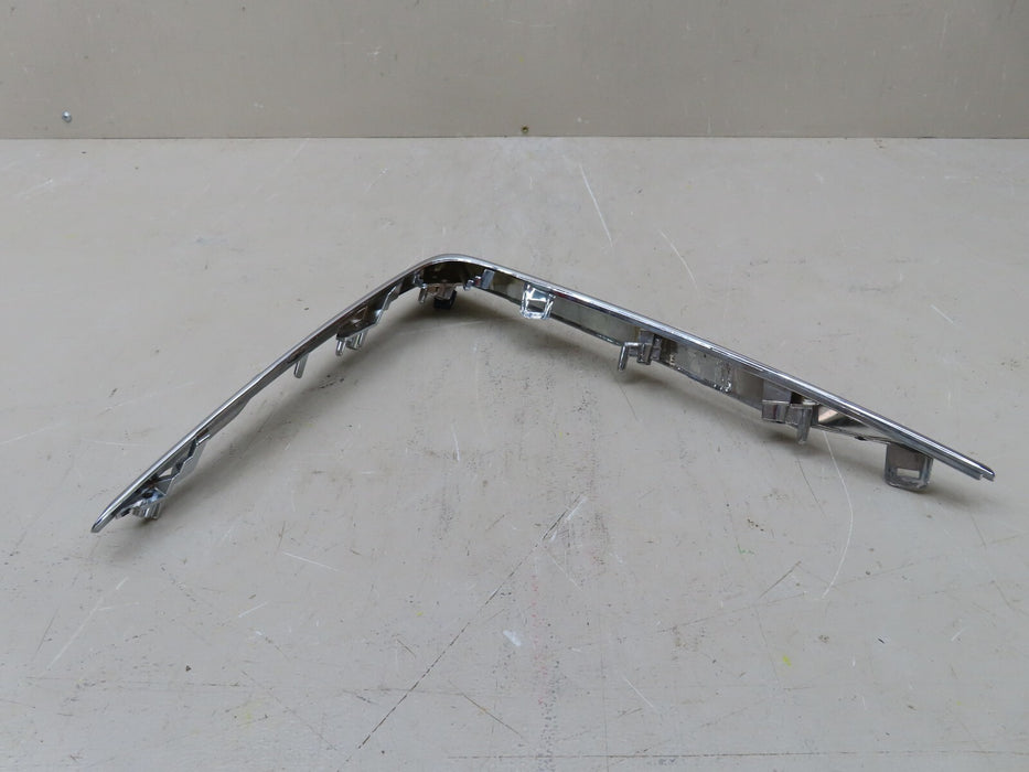2019-2020 LEXUS ES350 FRONT RIGHT SIDE GRILLE GRILL MOLDING TRIM OEM 53123-06080