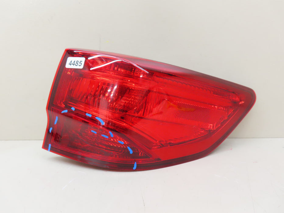 2013-2015 ACURA RDX REAR RIGHT PASSENGER SIDE TAIL LIGHT OUTER OEM