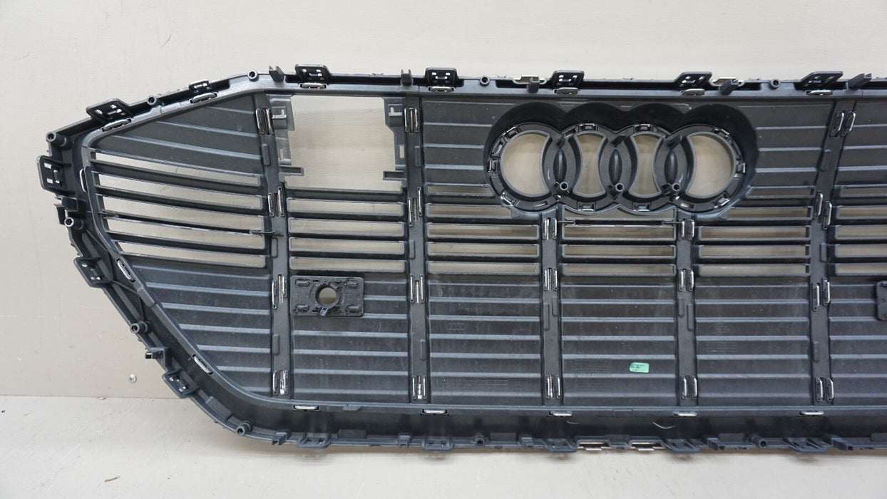 2019-2021 AUDI E-TRON QUATTRO FRONT BUMPER GRILLE GRILL W/ EMBLEM OEM 4KE853651